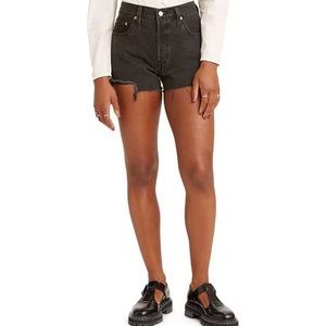 NWT Levi's 501 Original High Rise Frayed Hem Shorts Sz 30